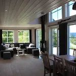 Luxury Mountain Vila *